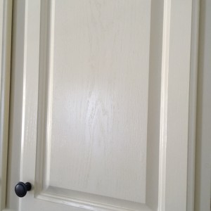 From hate to great painting oak cabinets - Practically Spoiled